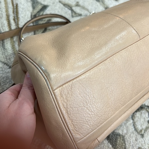 💕 coach beige leather large satchel shoulder bag 💕 - Picture 10 of 16